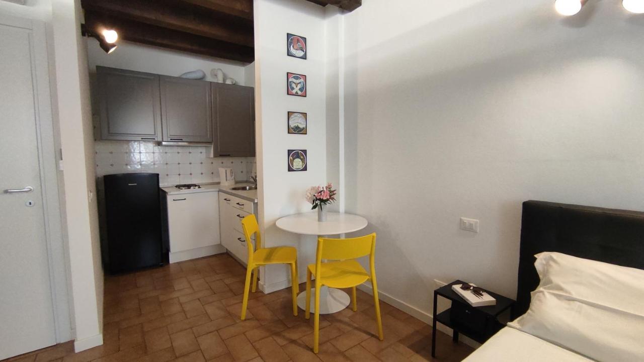 El Postesin Apartment Verona Bagian luar foto
